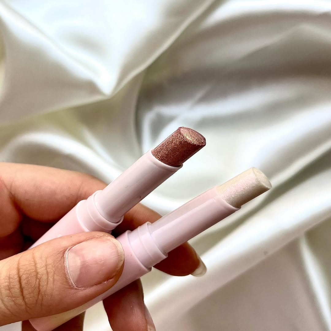 HUDAMOJI- glitter jelly eyeshadows