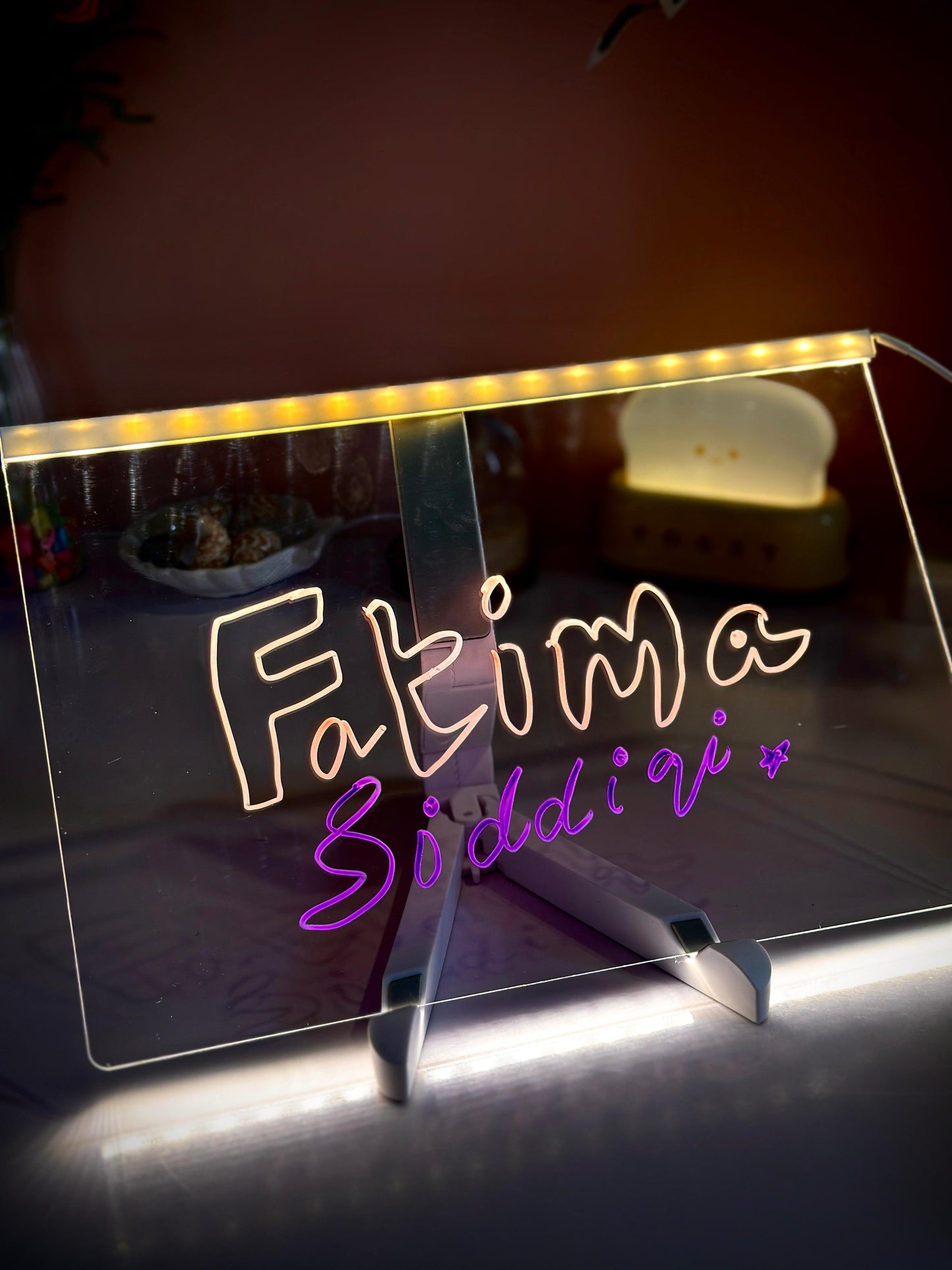 LED Glow Drawing Board with 7 Colors & 1 Lighting Stand for Kids!